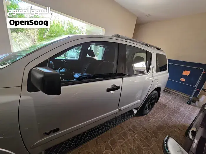 Nissan Armada 2013 photo 3