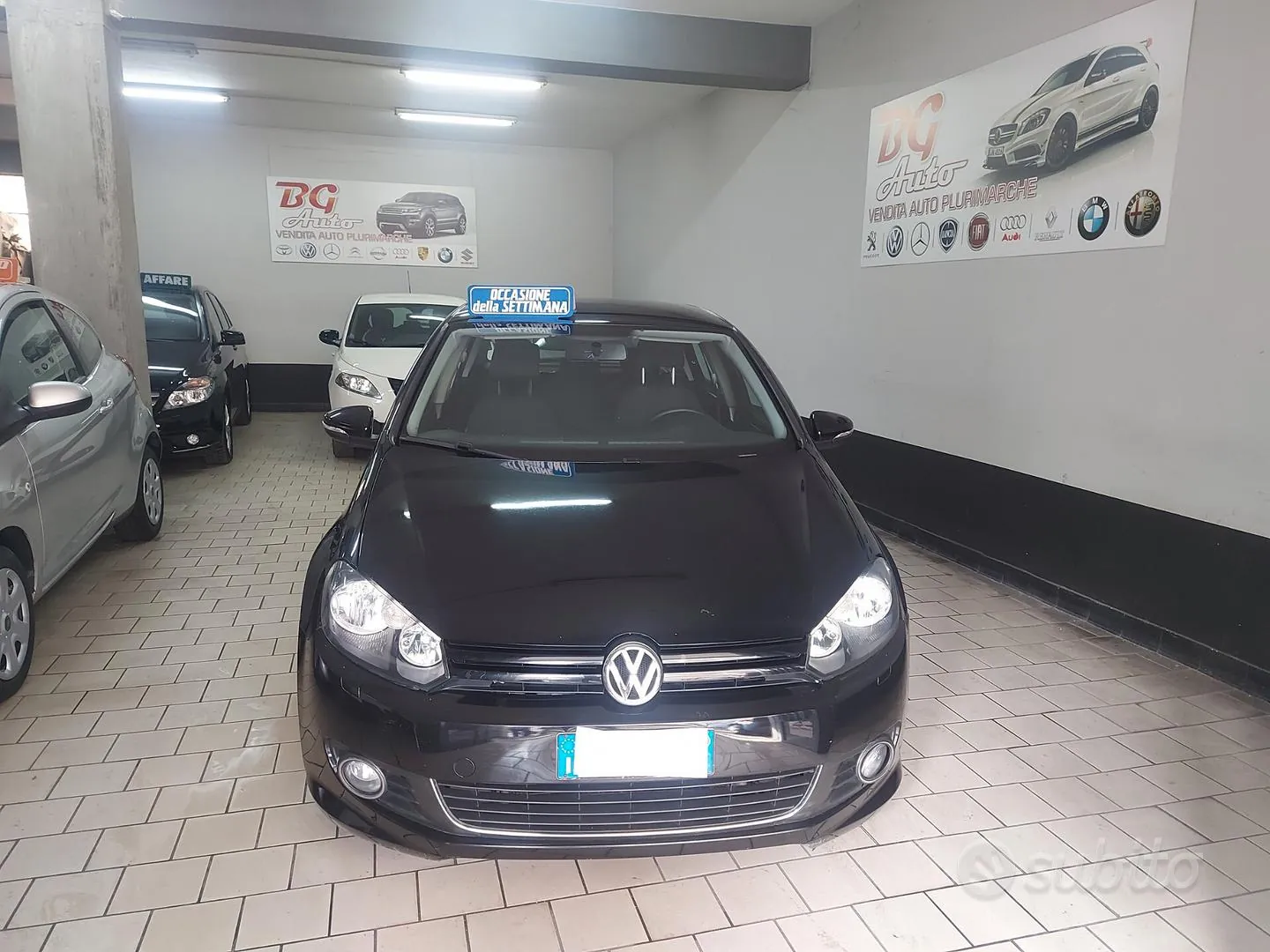 Volkswagen Golf 2011 photo 2