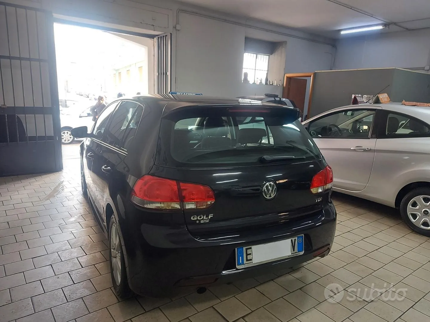 Volkswagen Golf 2011 photo 4