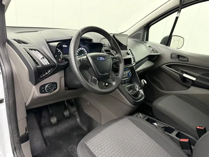 Ford Transit Connect 2023 photo 3