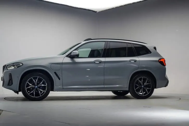 BMW X3 2023 photo 2
