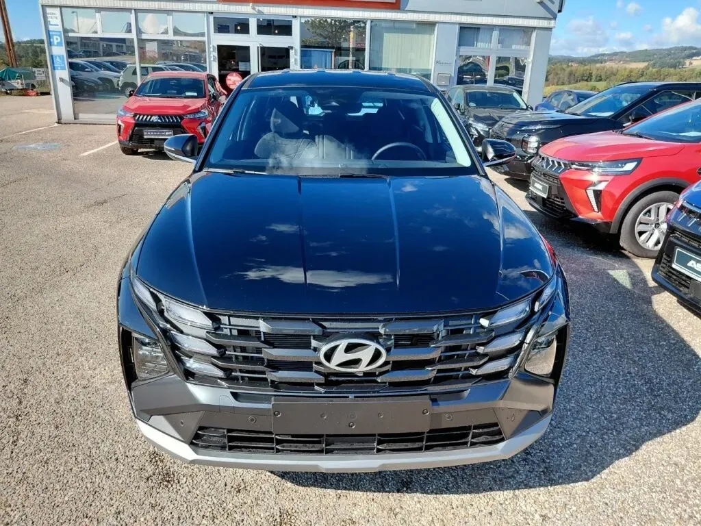 Hyundai Tucson photo 2
