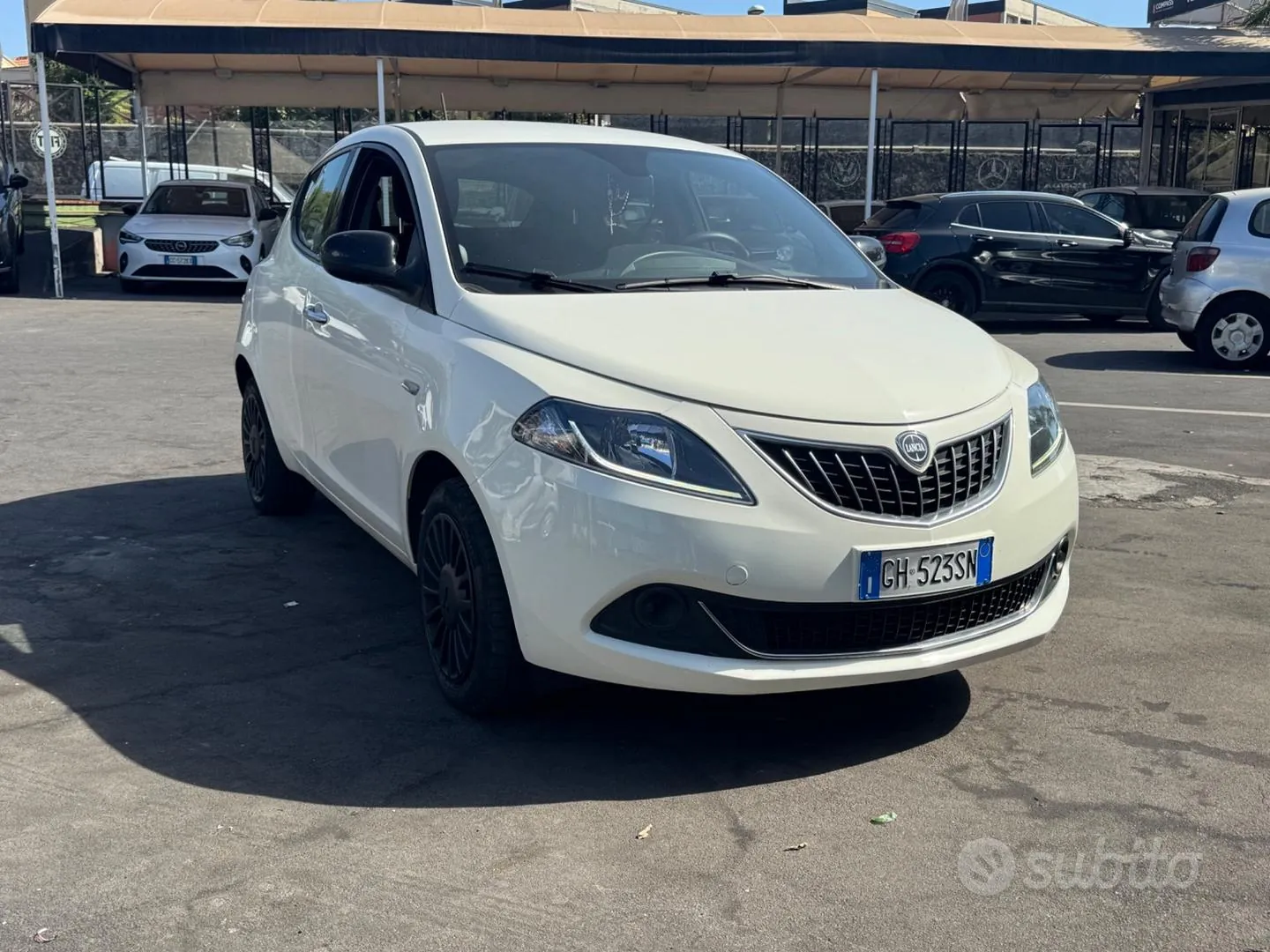 Lancia Ypsilon 2022 photo 2