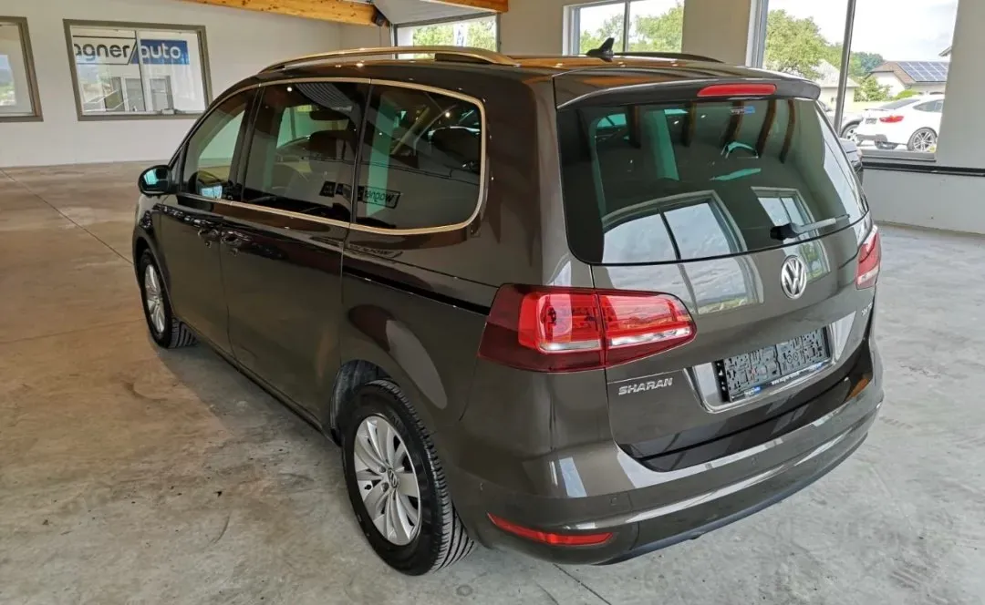 Volkswagen Sharan 2015 photo 2