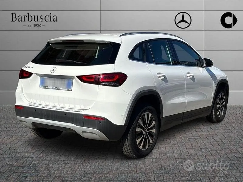 Mercedes-Benz Gla 2022 photo 3