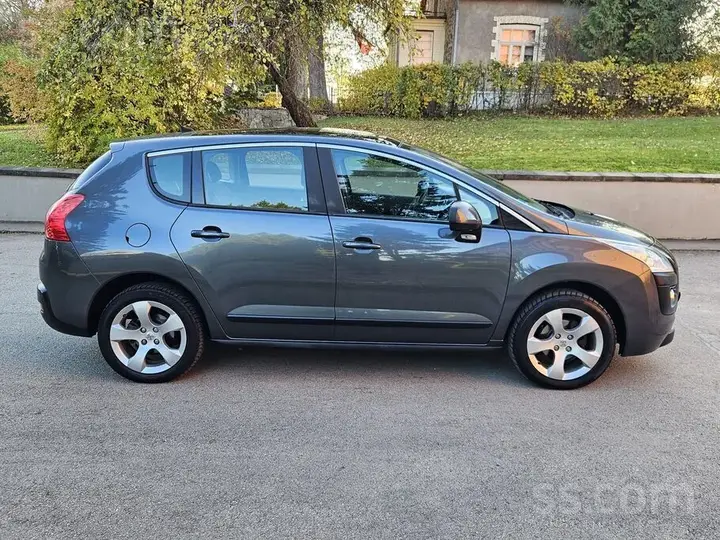 Peugeot 3008 2009 photo 5