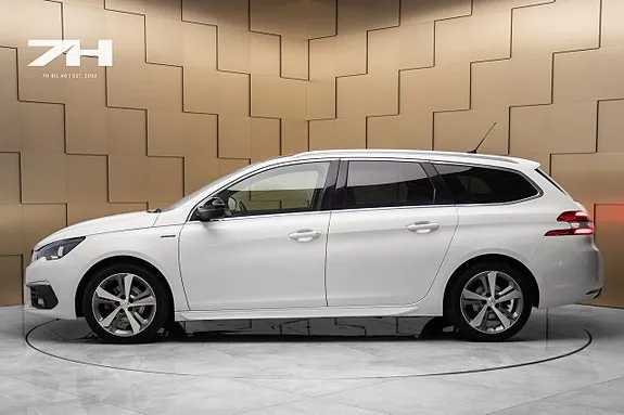 Peugeot 308 Sw 2019 photo 2