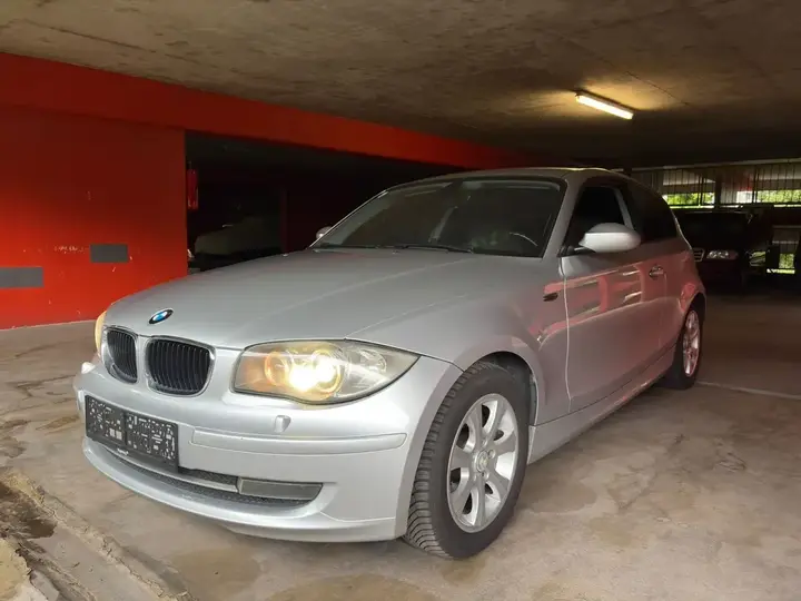 BMW 1 Series 2008 photo 3