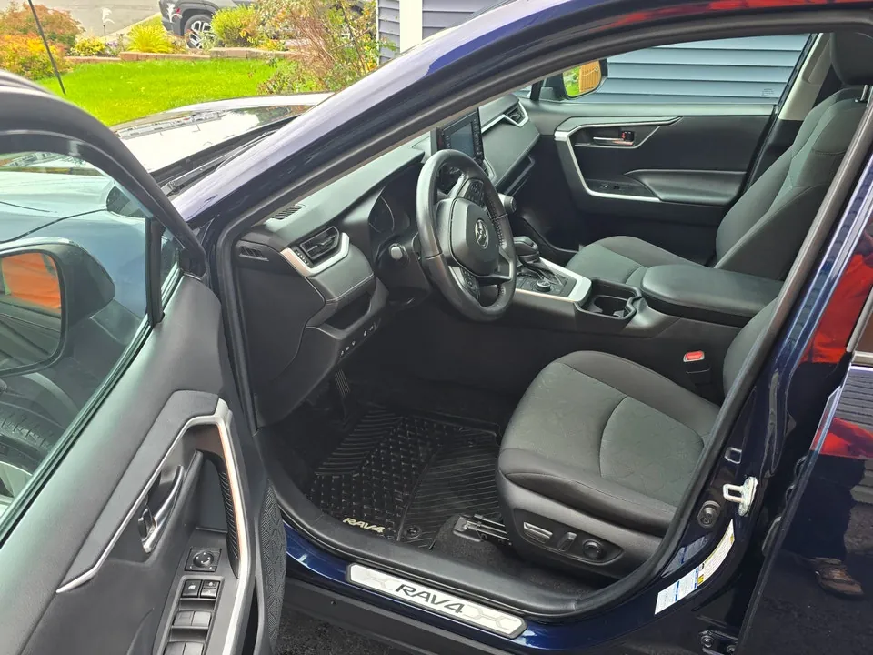 Toyota Rav4 2021 photo 5