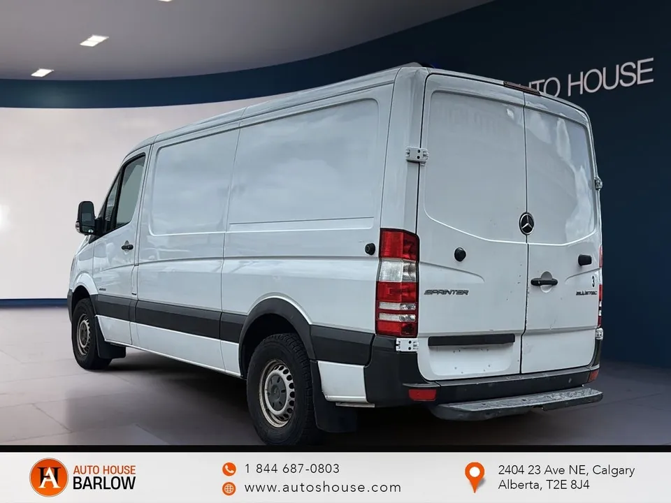 Mercedes-Benz Sprinter Van 2016 photo 4