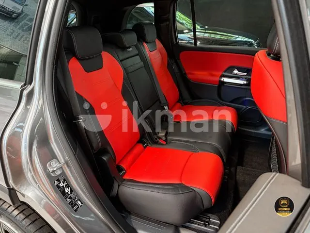 Mercedes-Benz Glb 2025 photo 4