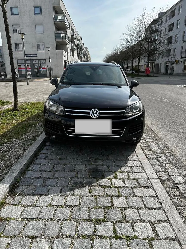 Volkswagen Touareg