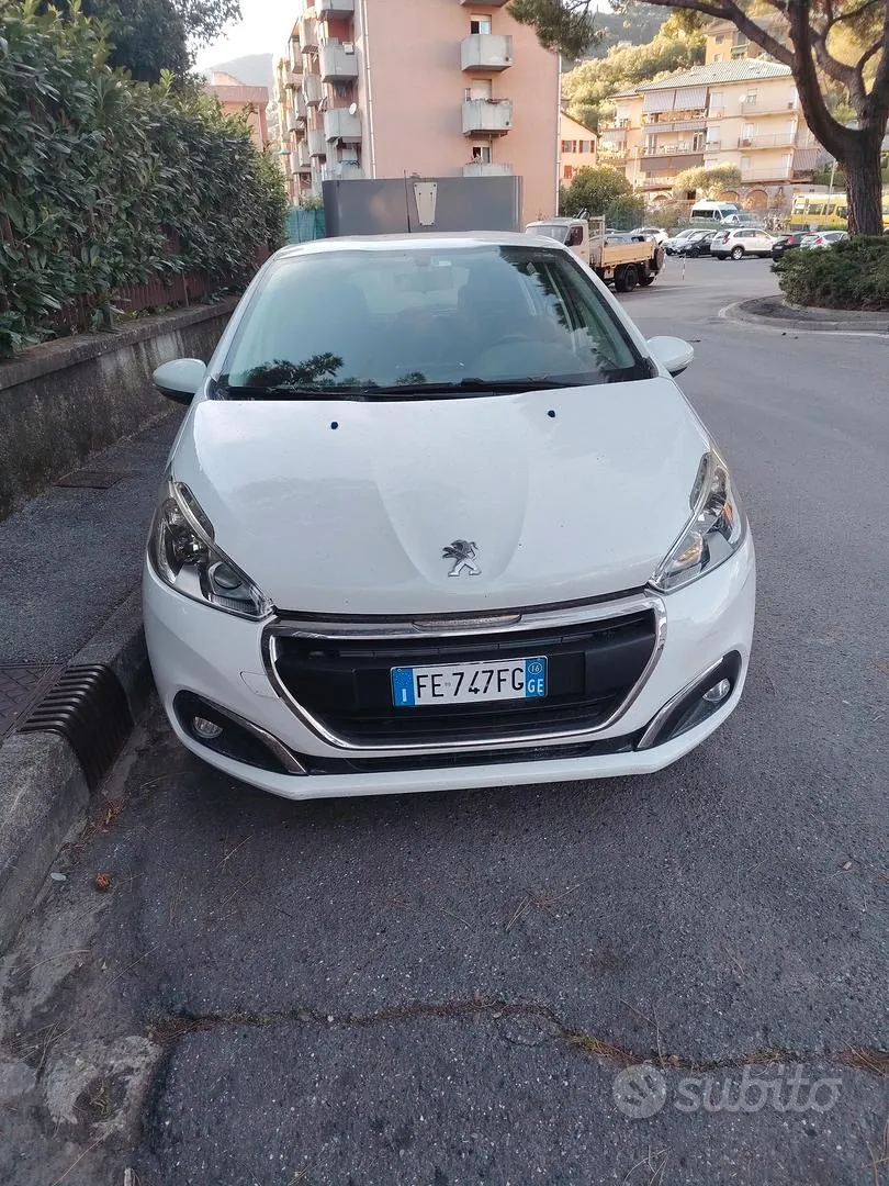 Peugeot 208 2016 photo 4