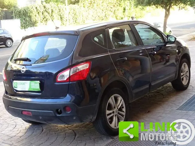 Nissan Qashqai 2012 photo 4