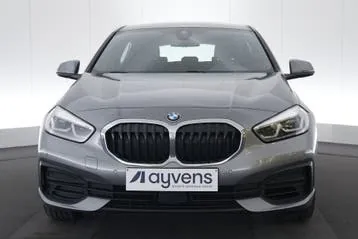 BMW 1 Series Hatch 2022 photo 2