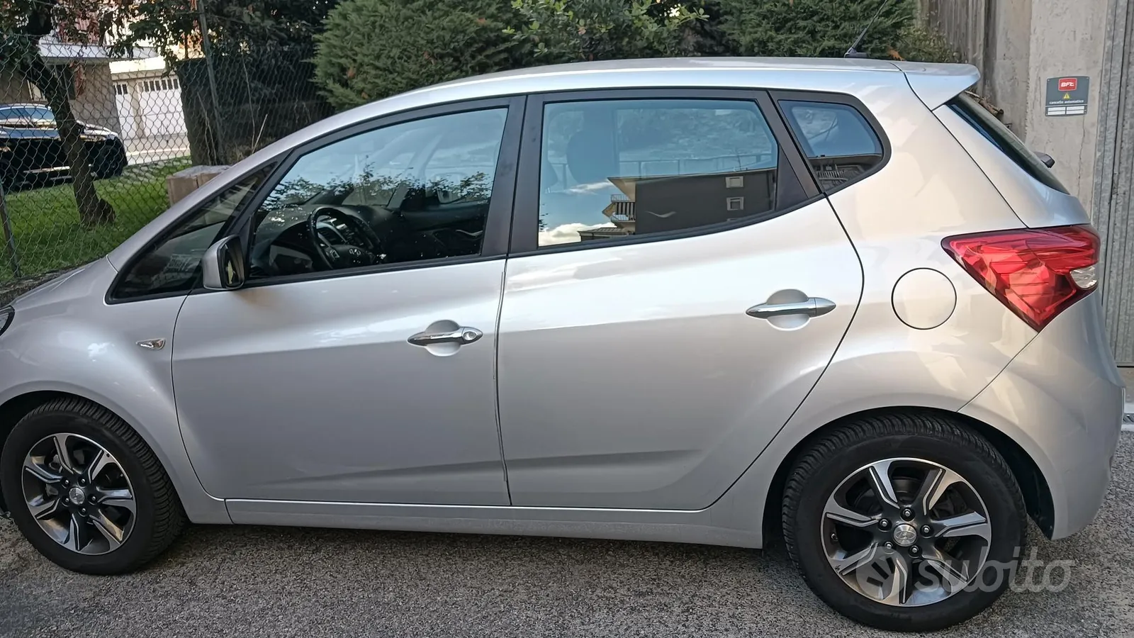 Hyundai Ix20 2016 photo 5