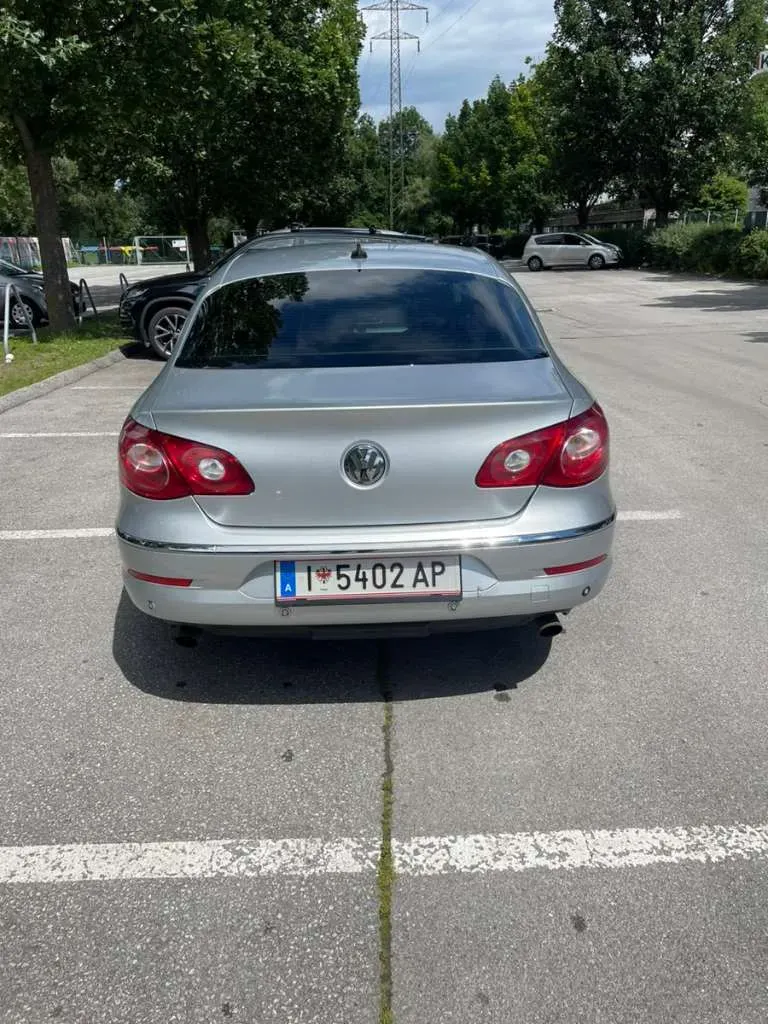 Volkswagen Passat Cc 2011 photo 3