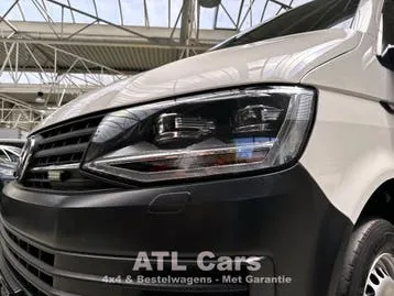 Volkswagen Transporter 2017 photo 3