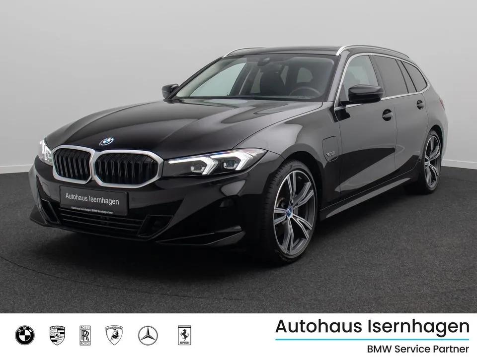BMW 330E