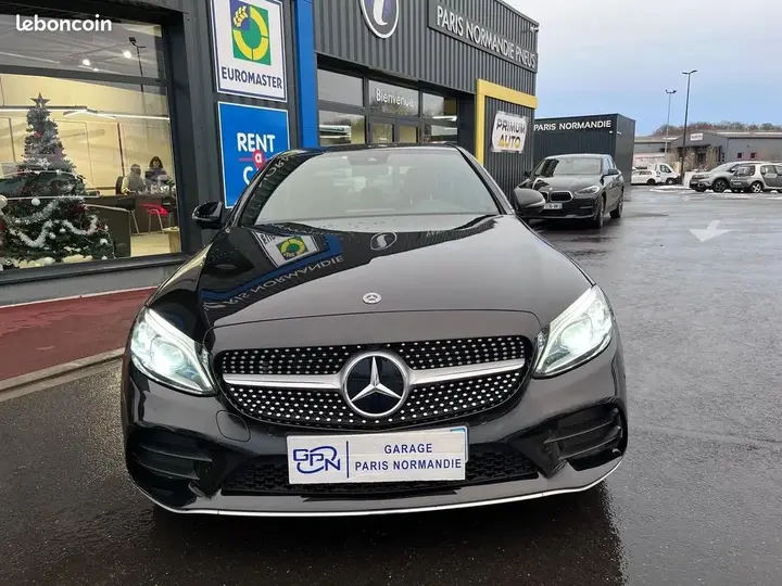 Mercedes-Benz C-Class 2018 photo 3