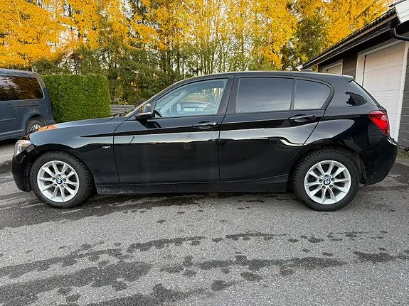 BMW 116D 2013 photo 2