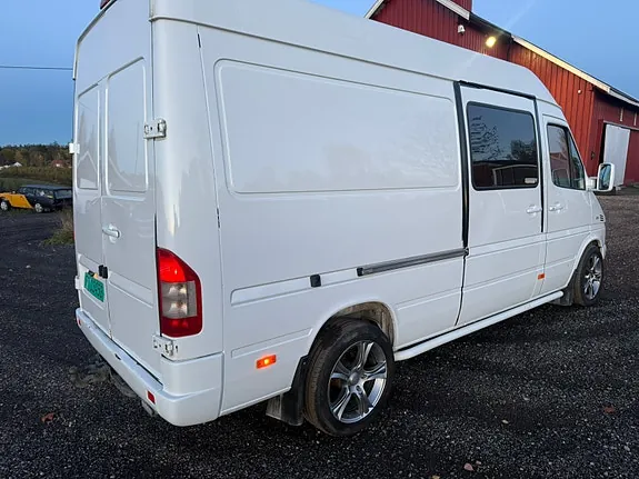 Mercedes-Benz Sprinter 316 2004 photo 3