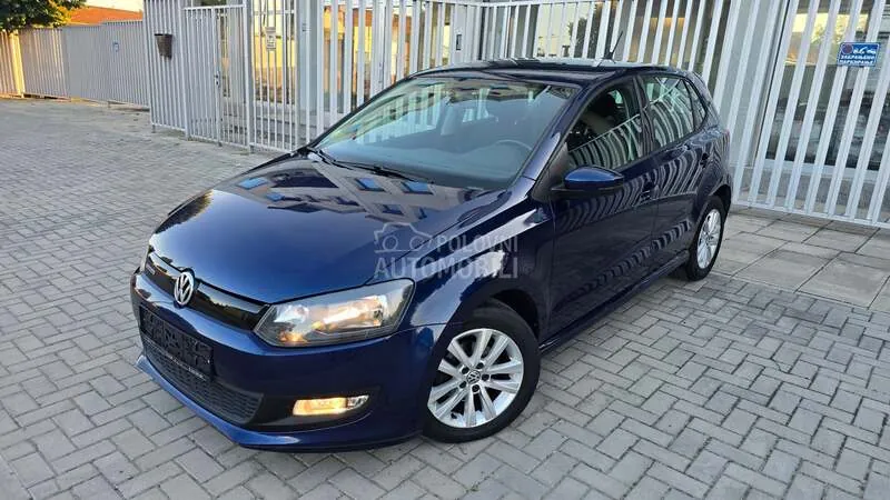Volkswagen Polo 2013 photo 2