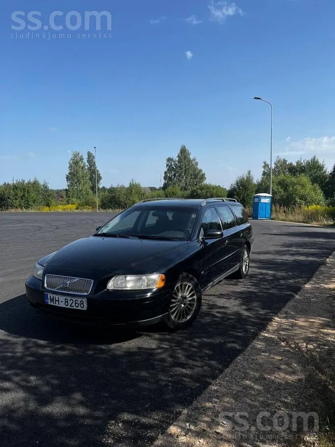 Volvo V70 2006 photo 2