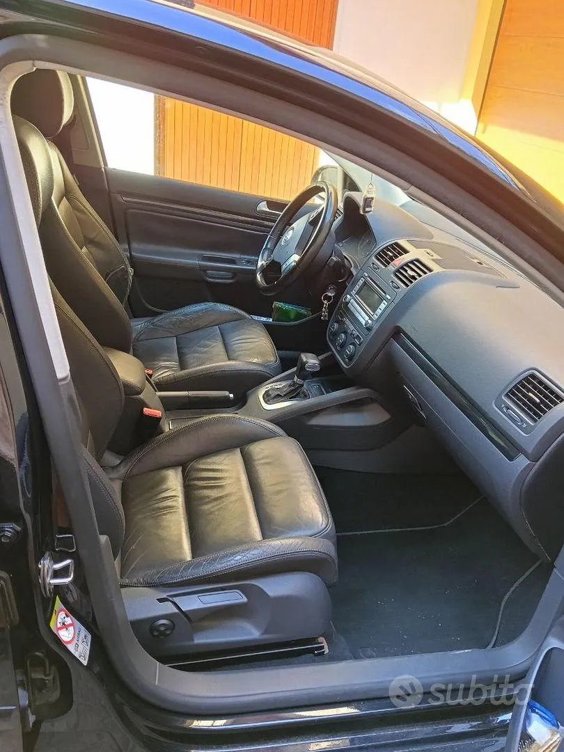 Volkswagen Golf 2008 photo 3