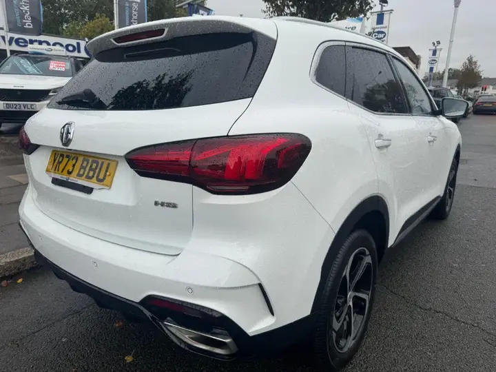 MG Mg Hs 2023 photo 3