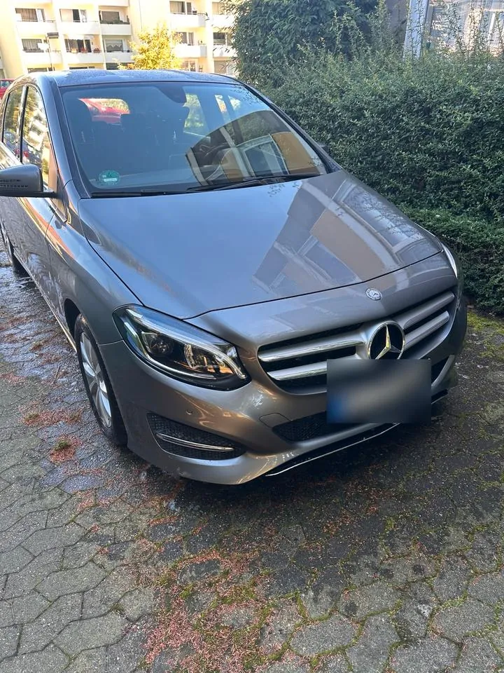 Mercedes-Benz B 180 Urban