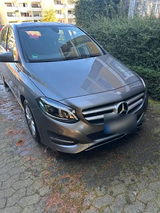 Mercedes-Benz B 180 Urban