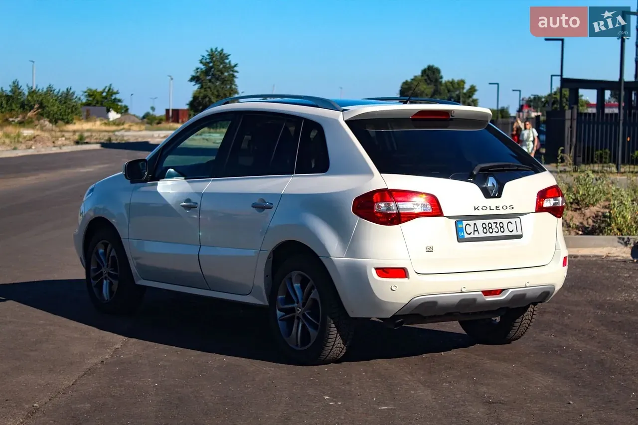 Renault Koleos 2012 photo 3