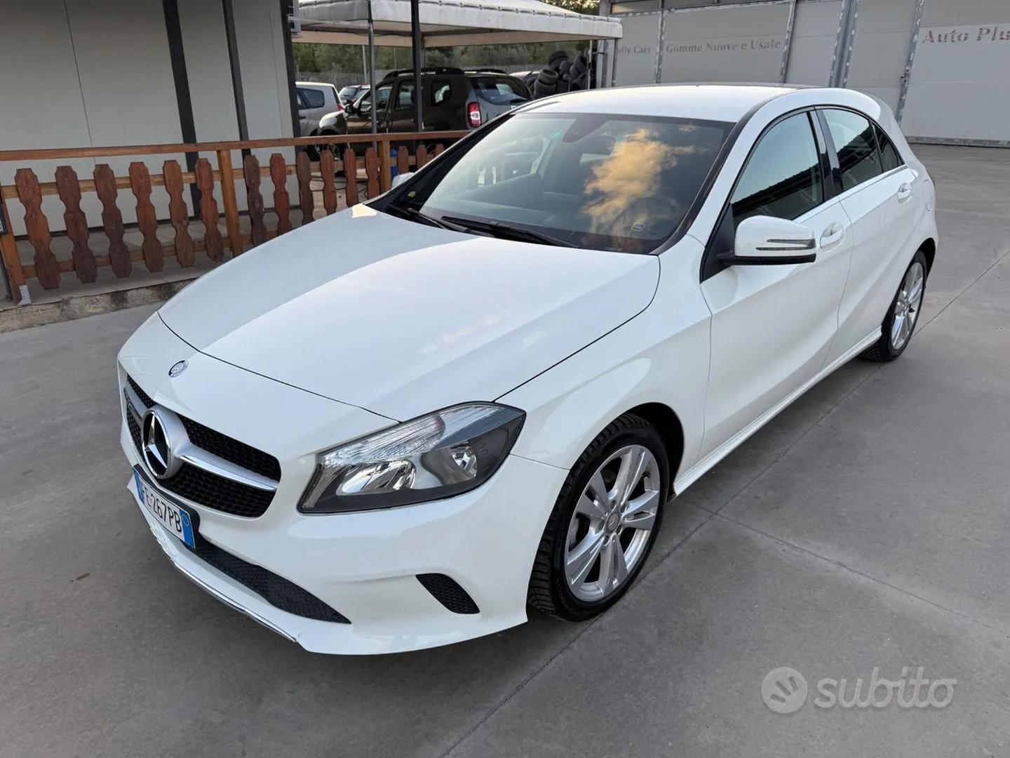 Mercedes-Benz A 180