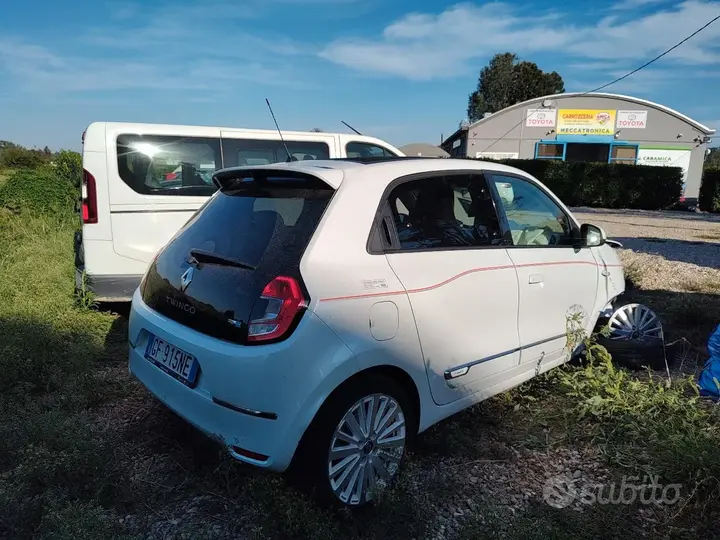 Renault Twingo 2021 photo 2