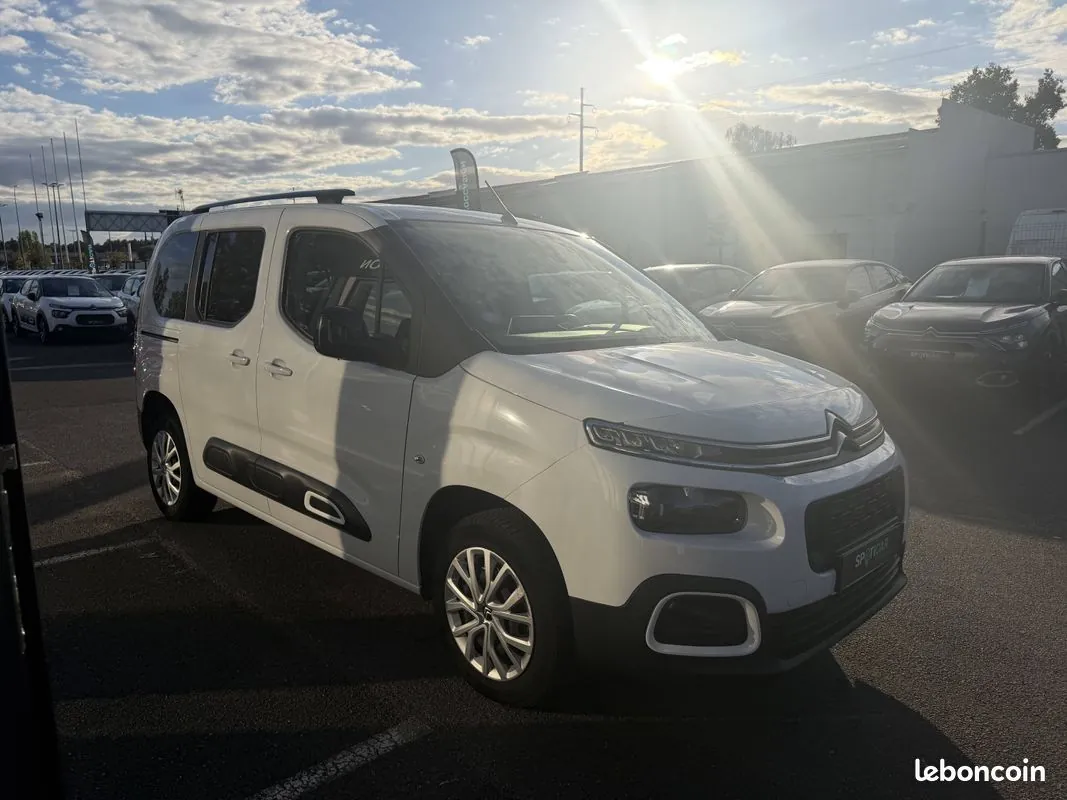 Citroen Berlingo 2021 photo 3