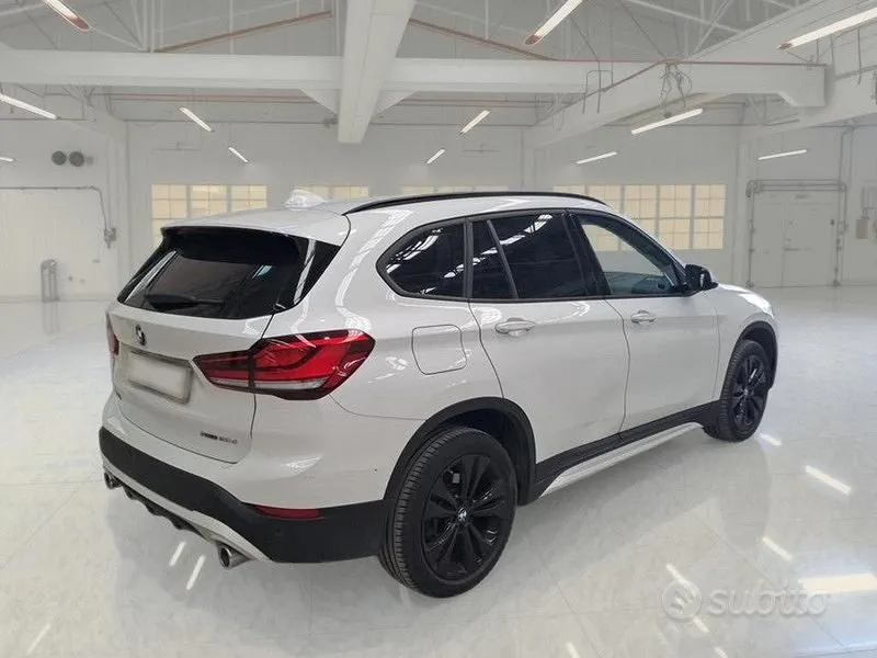 BMW X1 2021 photo 4