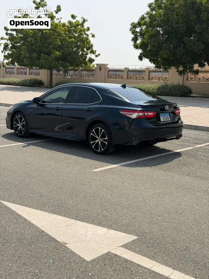 Toyota Camry 2019 photo 3