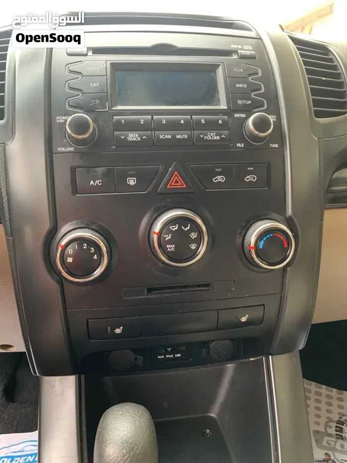 Kia Sorento 2012 photo 4