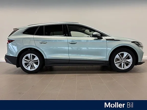Skoda Enyaq 2023 photo 2