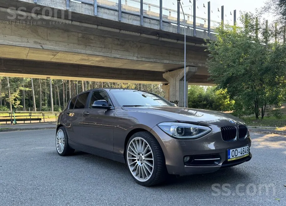BMW 118