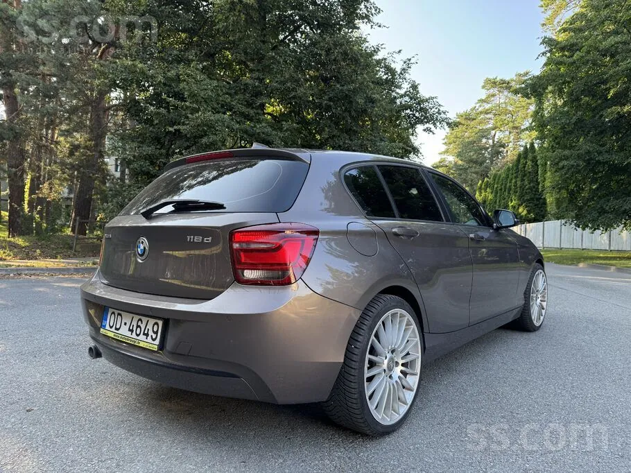 BMW 118 2014 photo 4