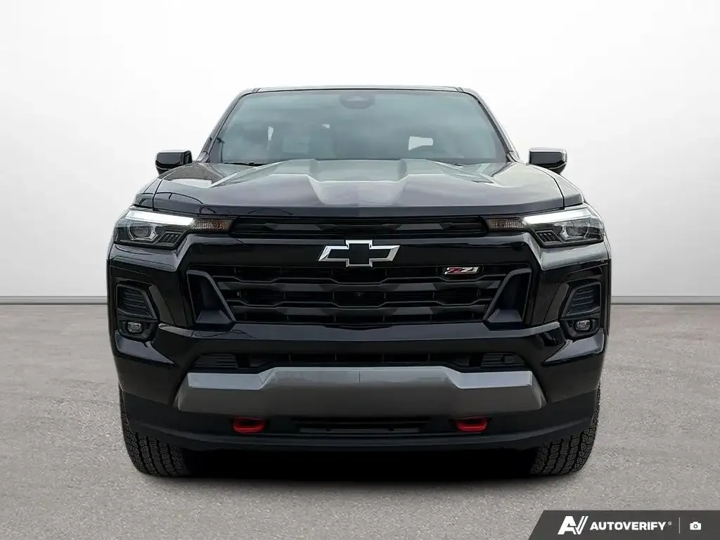 Chevrolet Colorado 2026 photo 2