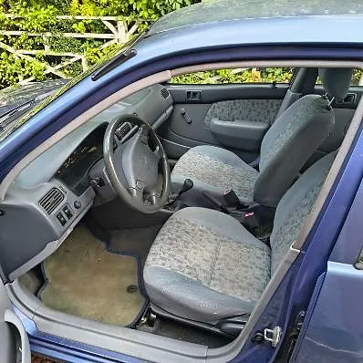 Toyota Starlet 1997 photo 3