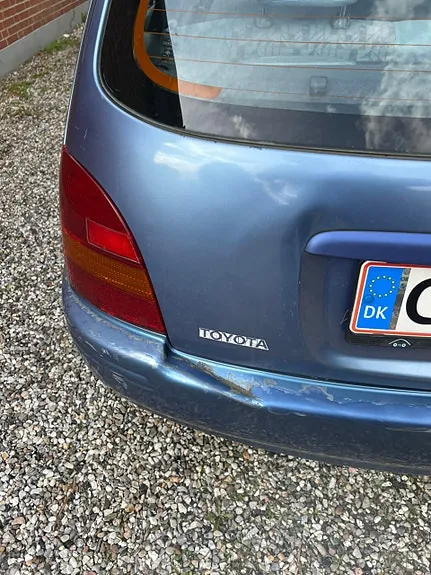 Toyota Starlet 1997 photo 5