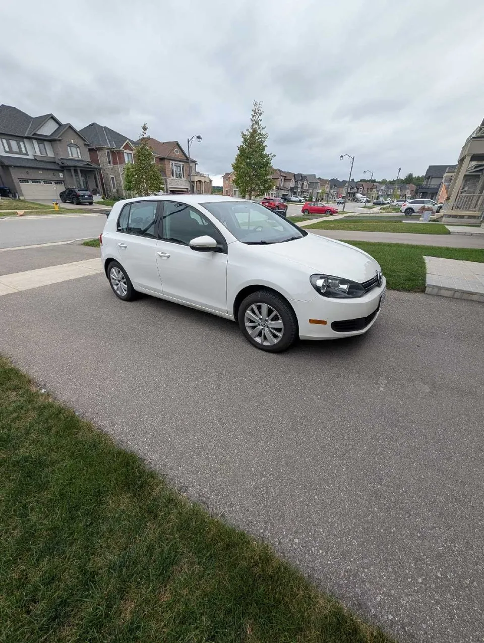 Volkswagen Golf 2012 photo 3