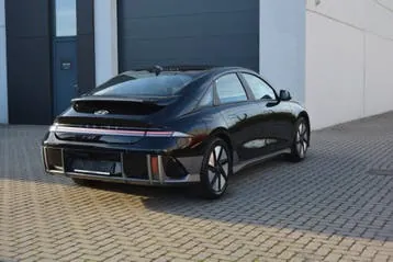 Hyundai Ioniq 6 2023 photo 2