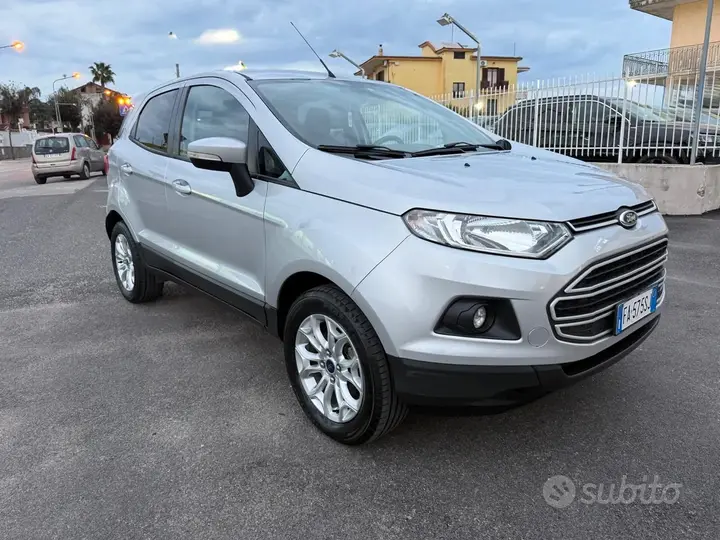 Ford Ecosport 2015 photo 3
