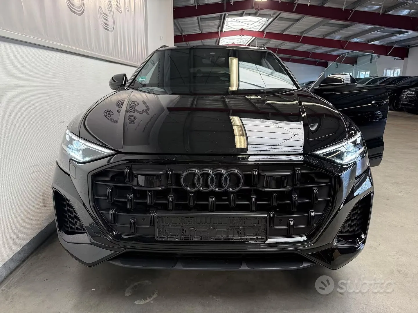 Audi Q8 2025 photo 2