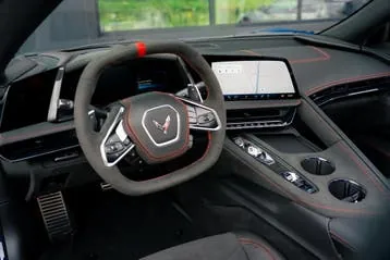 Chevrolet Corvette 2026 photo 2